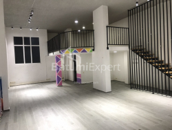 Biuro 2-комн 130 m² - Ekvtime Takaishvili, Batumi