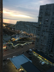 Mieszkanie 3-комн 79 m² - Zuraba Gorgiladze, Batumi
