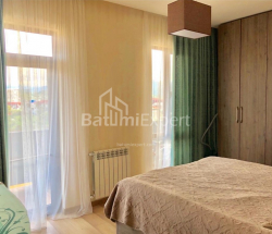 Mieszkanie 3-комн 85 m² - Petra Bagrationi, Batumi