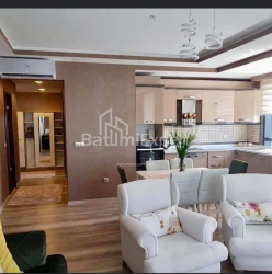 Mieszkanie 88 m² - Rustawelego, Batumi, Gruzja