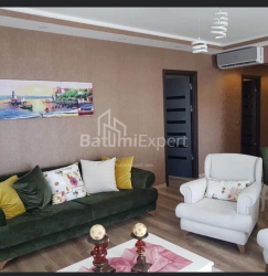 Mieszkanie 88 m² - Rustawelego, Batumi, Gruzja