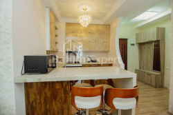 Mieszkanie 54 m² - Szałwa Inasaridze, Batumi, Gruzja