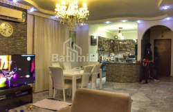 Mieszkanie 4-комн 120 m² - Ilja Czawczawadze, Batumi