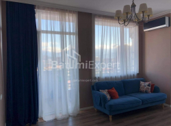 Mieszkanie 3-комн 72 m² - Niko Pirosmaniego, Batumi