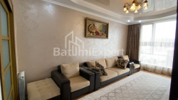 Mieszkanie 3-комн 70 m² - Niko Pirosmaniego, Batumi