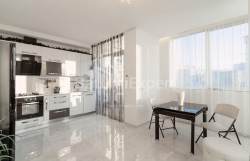 Mieszkanie 3-комн 76.5 m² - Niko Pirosmaniego, Batumi