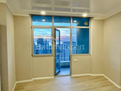Mieszkanie 68 m² - Szałwa Inasaridze, Batumi, Gruzja
