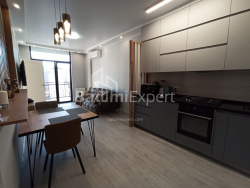 Mieszkanie 3-комн 62 m² - Wachtang Gorgasali, Batumi