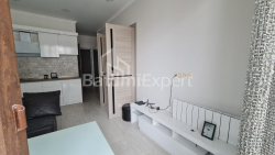 Mieszkanie 3-комн 48 m² - Szałwa Inasaridze, Batumi