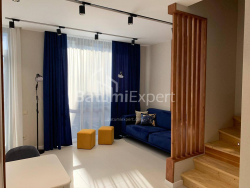 Dom prywatny 3-комн 110.7 m² - autostrada lotniska, Batumi