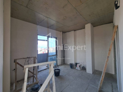 Mieszkanie 4-комн 96.5 m² - Petra Bagrationi, Batumi