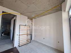Mieszkanie 4-комн 96.5 m² - Petra Bagrationi, Batumi