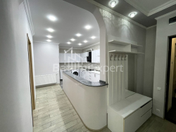 Mieszkanie 3-комн 110 m² - Michaił Dżawachiszwili, Batumi