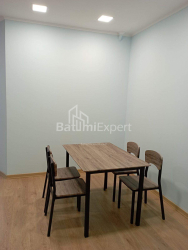 Mieszkanie 4-комн 84 m² - Niko Pirosmaniego, Batumi