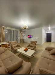 Mieszkanie 4-комн 160 m² - Nikołoz Barataszwili, Batumi
