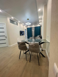 Mieszkanie 3-комн 64 m² - Niko Pirosmaniego, Batumi