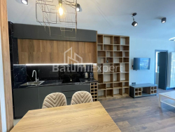 Mieszkanie 3-комн 61.6 m² - Aleja Bohaterów, Batumi