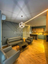 Mieszkanie 79.7 m² - Zhiuli Szartawa, Batumi, Gruzja