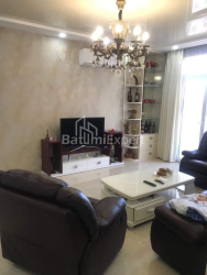 Mieszkanie 3-комн 70 m² - Ilja Czawczawadze, Batumi