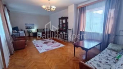 Dom prywatny 4-комн 120 m² - Wachtang Gorgasali, Batumi